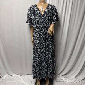Bloomchic Black White Floral Maxi Dress Womens Sz 10 Flutter Sleeves V-Neck NEW